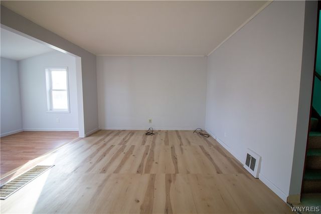 250 Danbury Drive, Cheektowaga, NY 14225