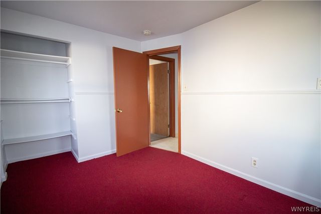 250 Danbury Drive, Cheektowaga, NY 14225