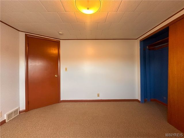 250 Danbury Drive, Cheektowaga, NY 14225