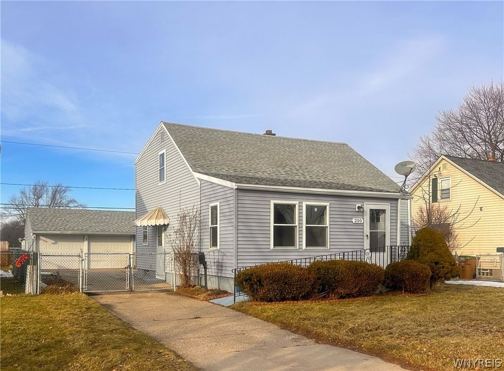 250 Danbury Drive, Cheektowaga, NY 14225