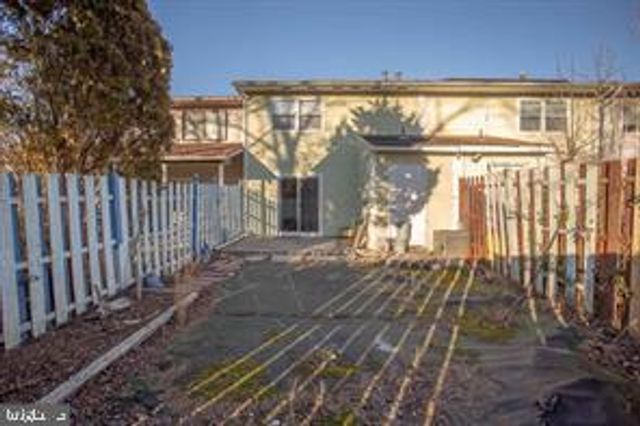65 VILLANOVA CT, Sicklerville, NJ 08081