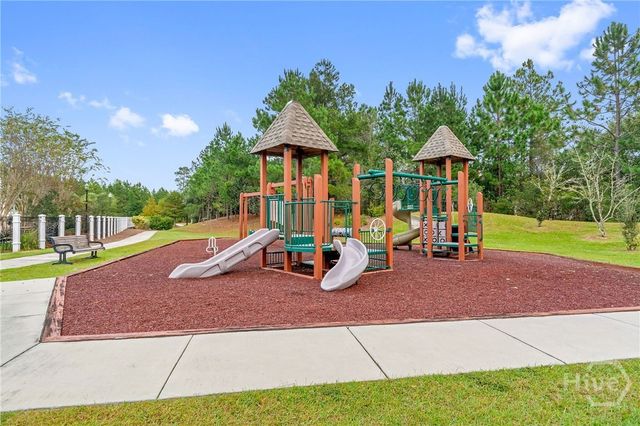 14 Golf Drive, Pooler, GA 31322