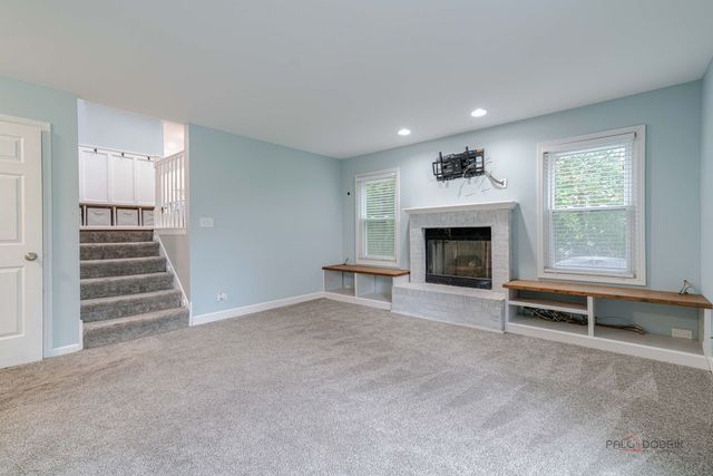 223 Delia Drive, Wauconda, IL 60084