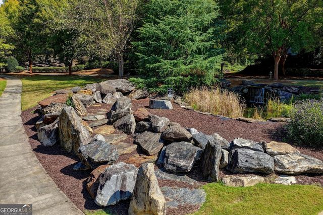 1613 Dupont Commons Drive NW, Atlanta, GA 30318