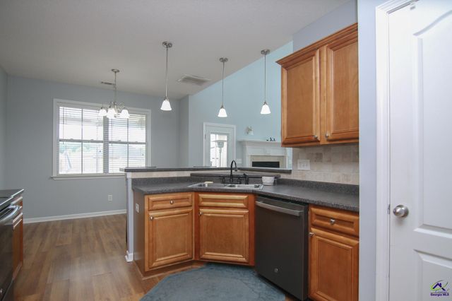 107 Courthouse Lane, Warner Robins, GA 31088