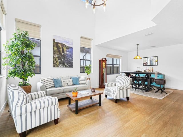 1942 SW 145th Ave, Miami, FL 33175