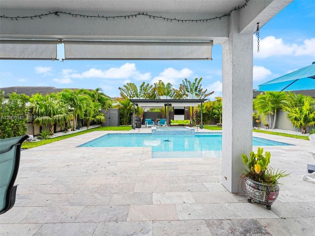 1942 SW 145th Ave, Miami, FL 33175