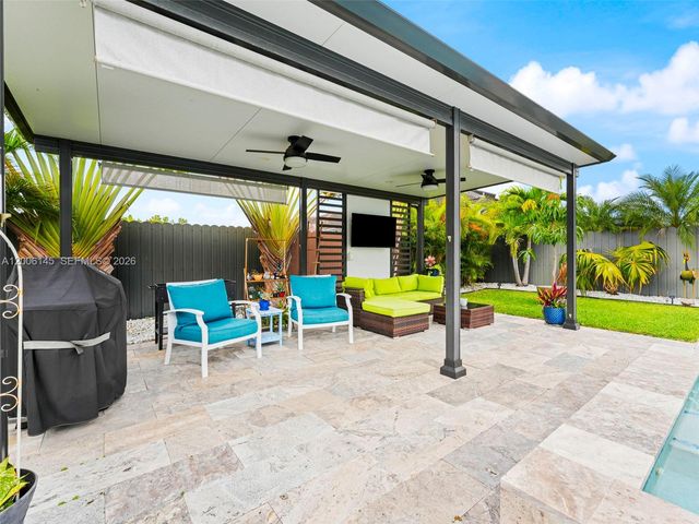 1942 SW 145th Ave, Miami, FL 33175