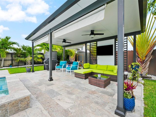 1942 SW 145th Ave, Miami, FL 33175