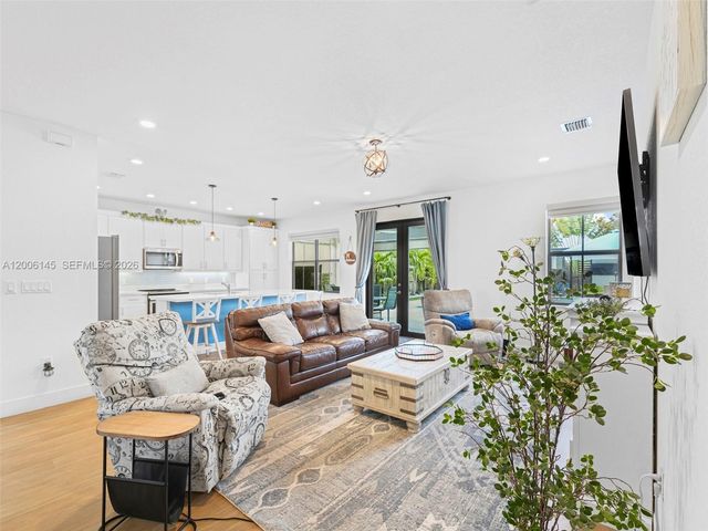 1942 SW 145th Ave, Miami, FL 33175