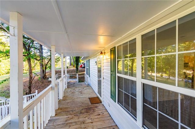 4908 Tarleton SW Drive, Lilburn, GA 30047