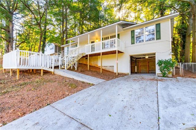 4908 Tarleton SW Drive, Lilburn, GA 30047