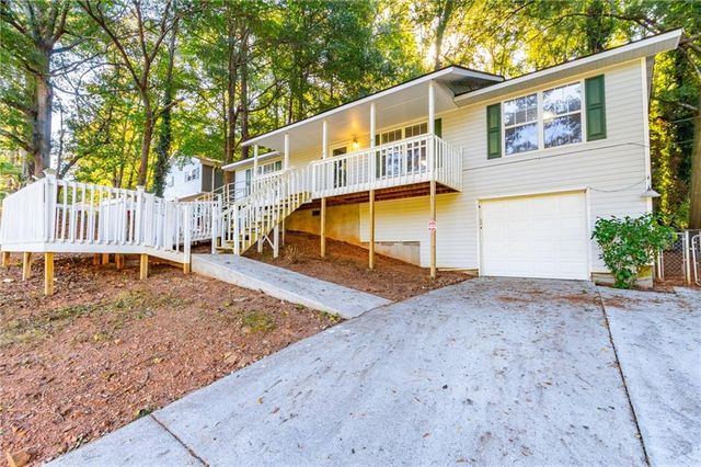 4908 Tarleton SW Drive, Lilburn, GA 30047