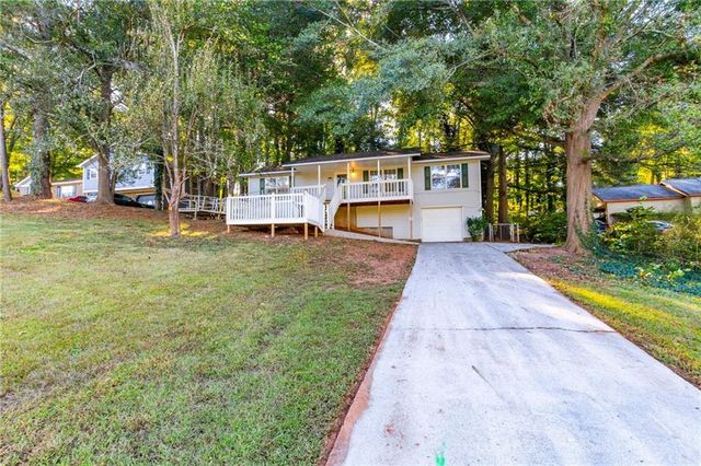 4908 Tarleton SW Drive, Lilburn, GA 30047