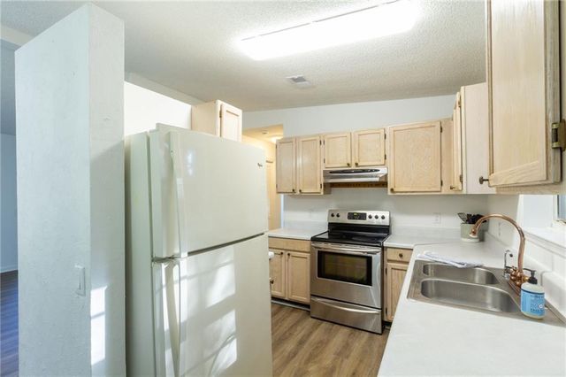 4908 Tarleton SW Drive, Lilburn, GA 30047