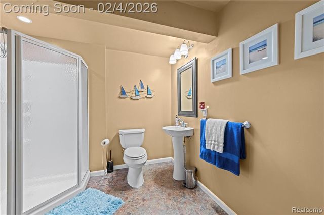 33231 Looney Drive, Rockwood, MI 48173