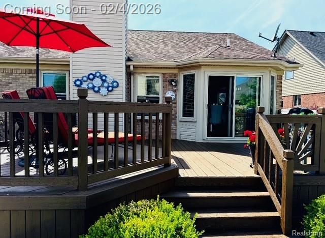 33231 Looney Drive, Rockwood, MI 48173