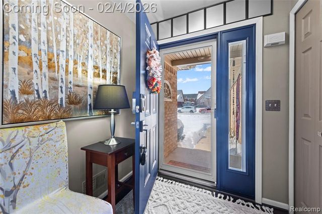 33231 Looney Drive, Rockwood, MI 48173