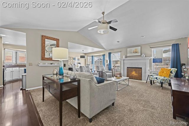 33231 Looney Drive, Rockwood, MI 48173