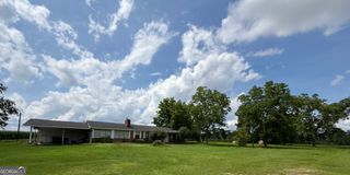 634 Lake Chapel Church Road, Odum, GA 31555
