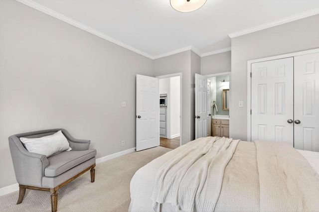 6040 Tangletree Drive, Roswell, GA 30075