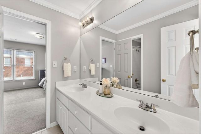 6040 Tangletree Drive, Roswell, GA 30075