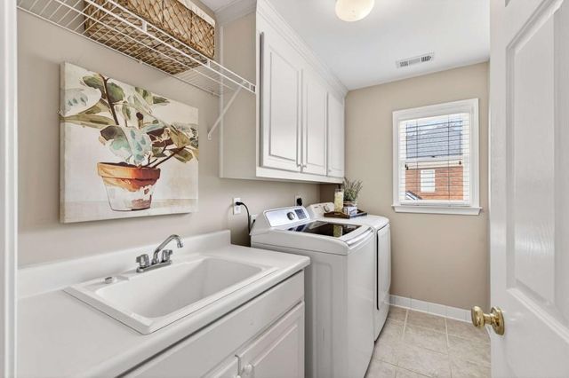 6040 Tangletree Drive, Roswell, GA 30075