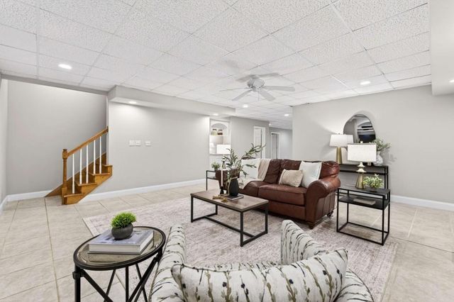 6040 Tangletree Drive, Roswell, GA 30075