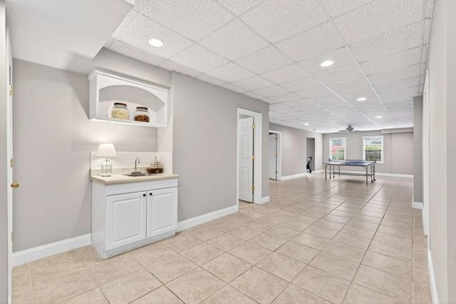 6040 Tangletree Drive, Roswell, GA 30075