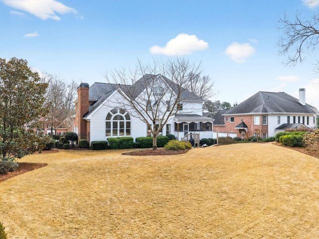 6040 Tangletree Drive, Roswell, GA 30075