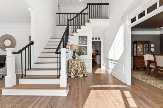 6040 Tangletree Drive, Roswell, GA 30075