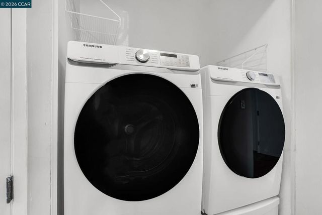 121 Fir Ct, Hercules, CA 94547