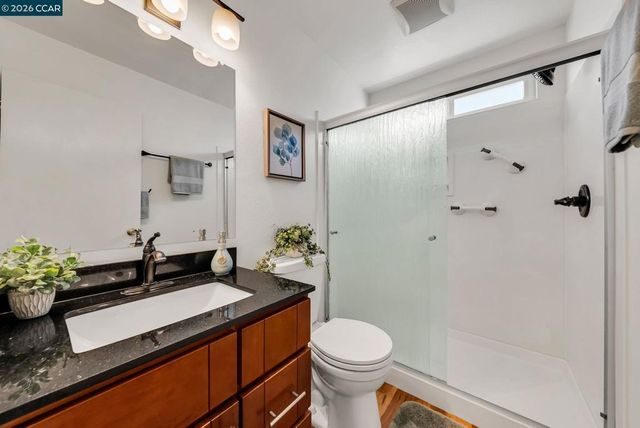 121 Fir Ct, Hercules, CA 94547