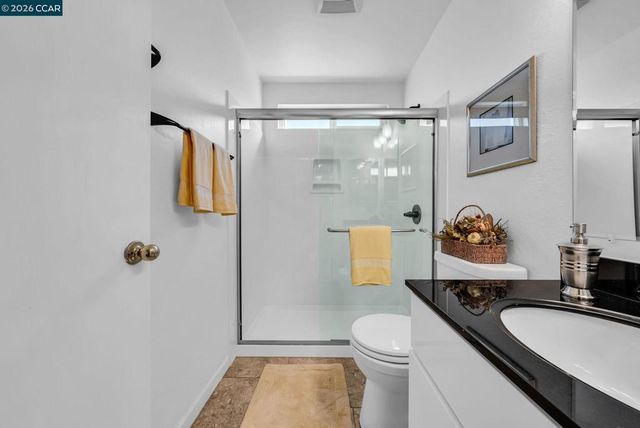 121 Fir Ct, Hercules, CA 94547