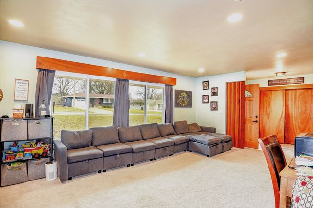 505 W Jasper Street, Pleasantville, IA 50225