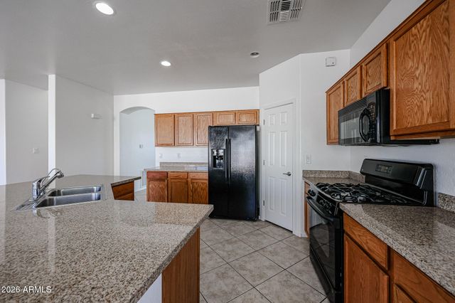 43856 W KNAUSS Drive, Maricopa, AZ 85138