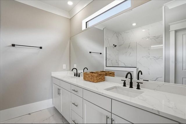 15161 SERENE SHORES LOOP, Bradenton, FL 34211