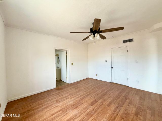 418 S ESTRELLA Street, El Paso, TX 79905