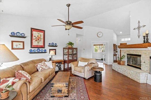 31301 Kira Pl, Valley Center, CA 92082