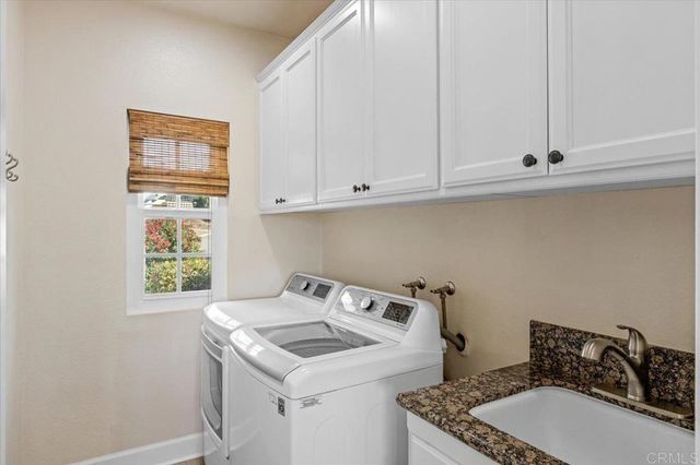 31301 Kira Pl, Valley Center, CA 92082