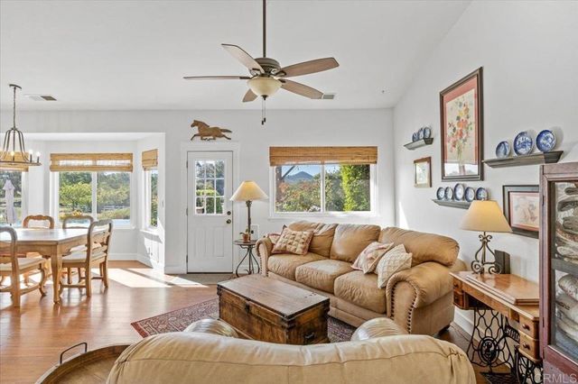 31301 Kira Pl, Valley Center, CA 92082