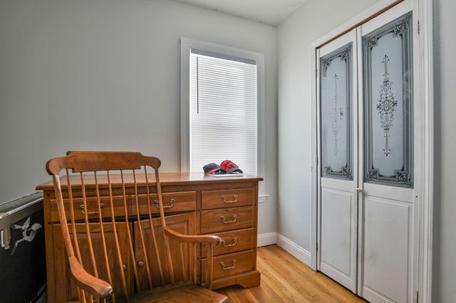 101 Blossom Street, Nashua, NH 03060
