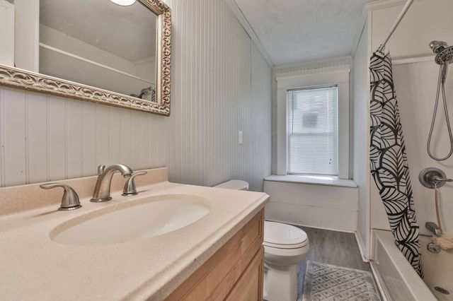 101 Blossom Street, Nashua, NH 03060