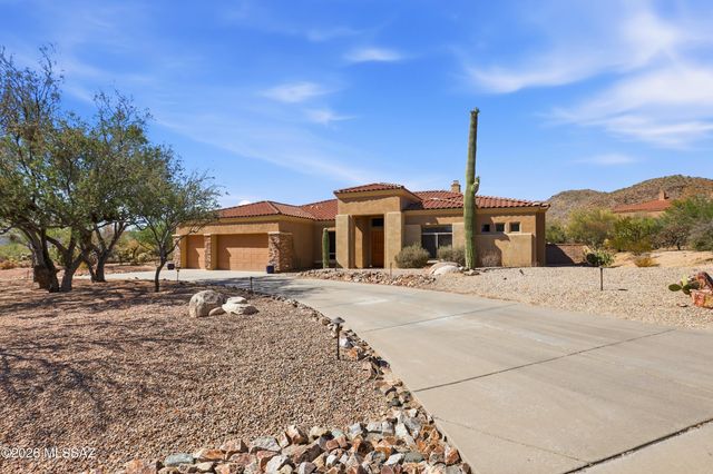 13924 N Dog Leg Lane, Marana, AZ 85658