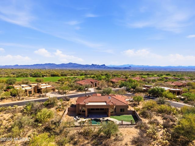 13924 N Dog Leg Lane, Marana, AZ 85658