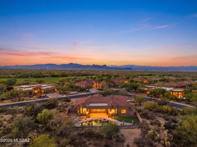 13924 N Dog Leg Lane, Marana, AZ 85658