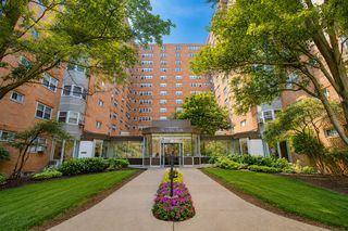 4980 N Marine Drive A1431, Chicago, IL 60640