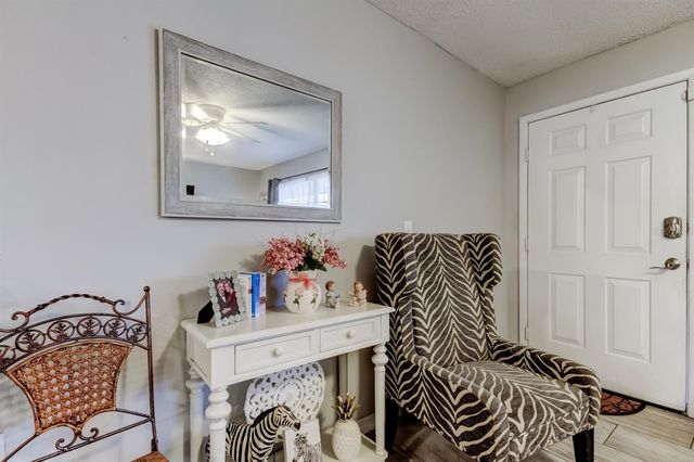 39748 MEADOWOOD LOOP, Zephyrhills, FL 33542