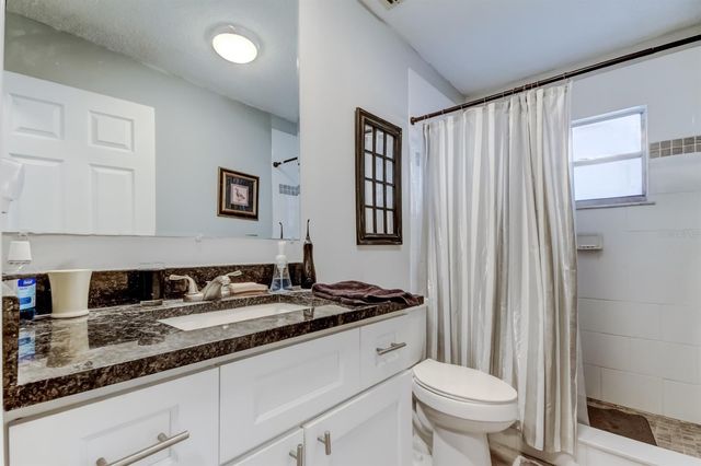 39748 MEADOWOOD LOOP, Zephyrhills, FL 33542