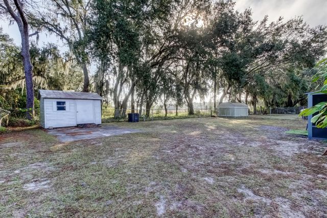 39748 MEADOWOOD LOOP, Zephyrhills, FL 33542